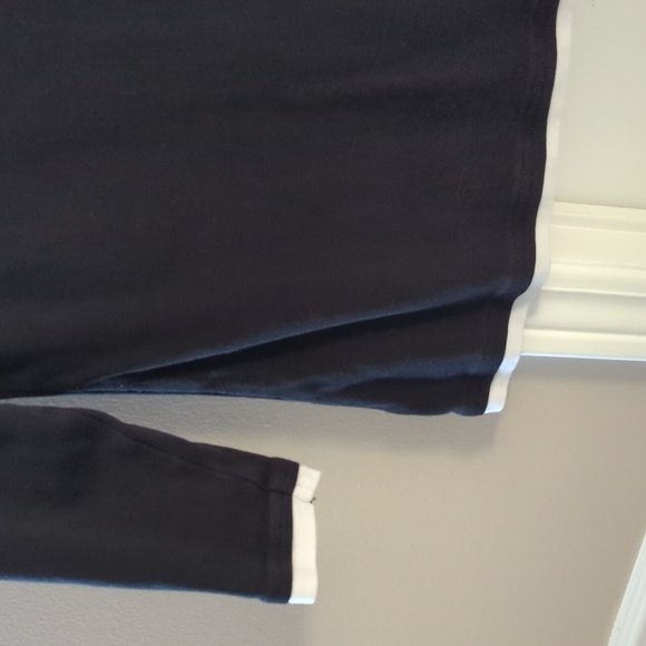 Reitmans Mock Double Shirt - Picture 4 of 5